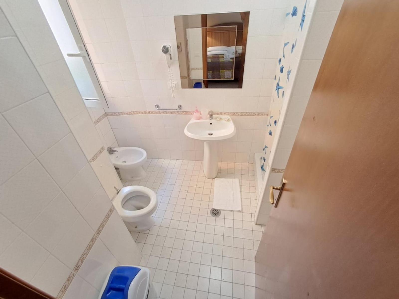 Nahid Accommodation Rom Exterior foto
