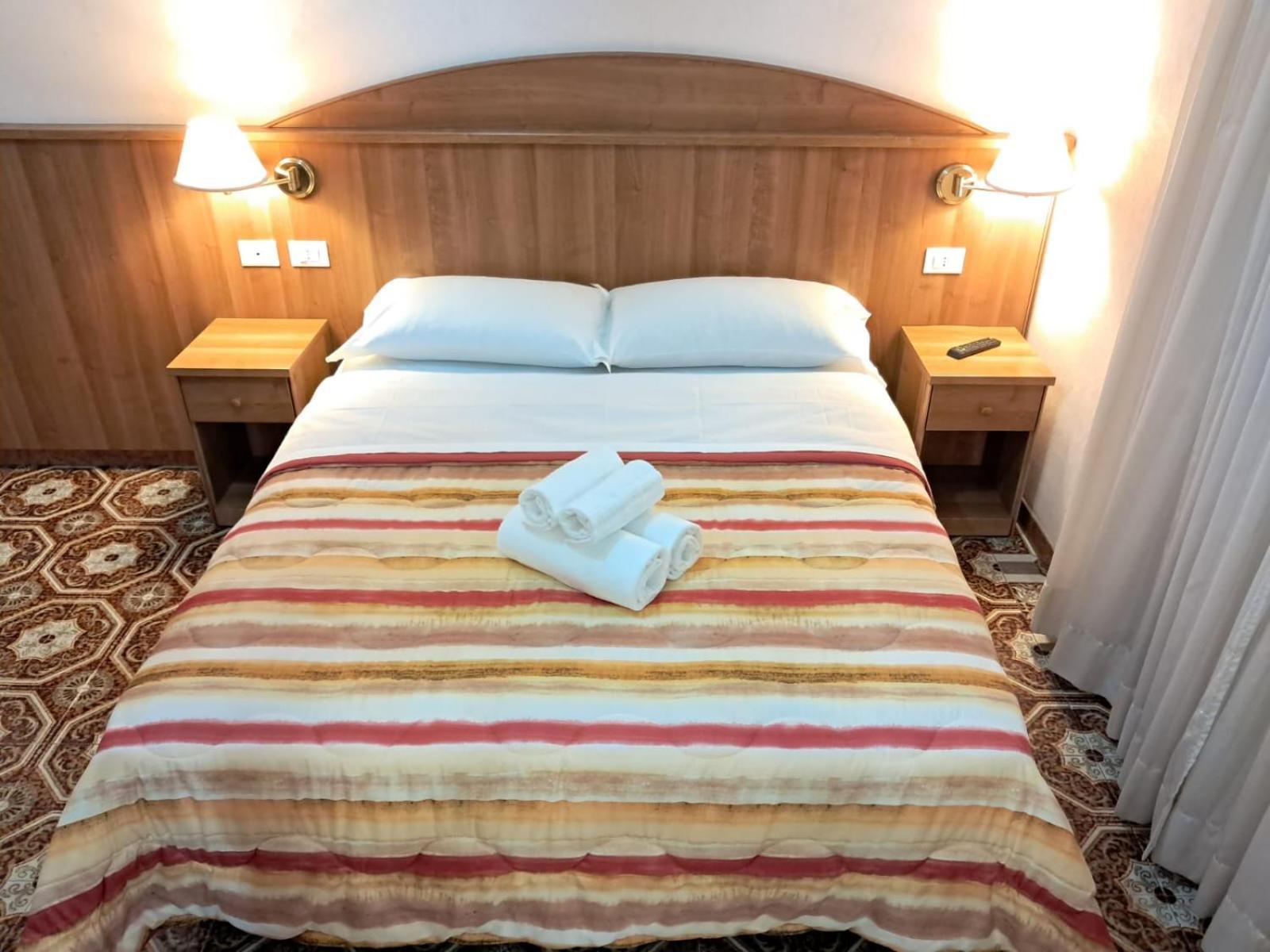 Nahid Accommodation Rom Exterior foto